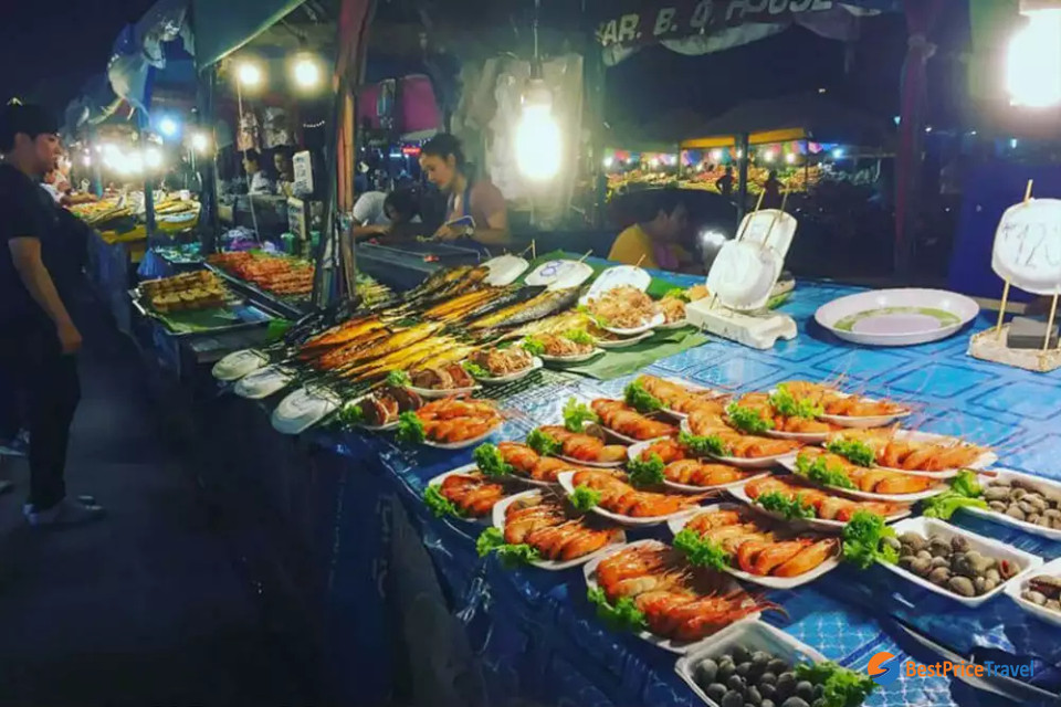 Night market at Jomtien Beach