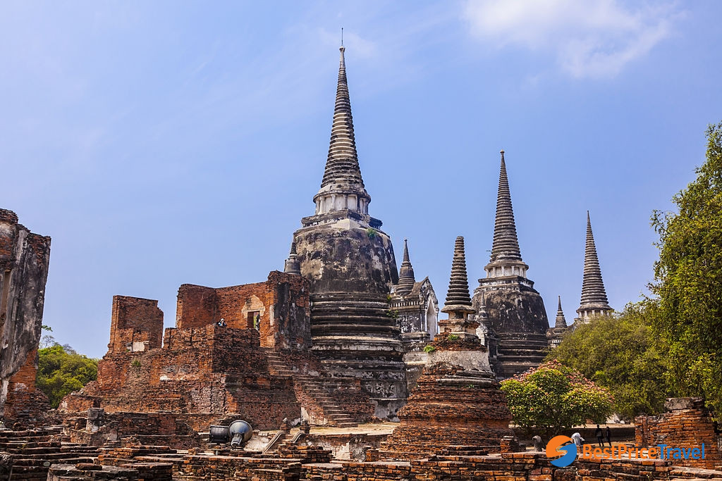 The ruined Wat Phra Sri Sanphet