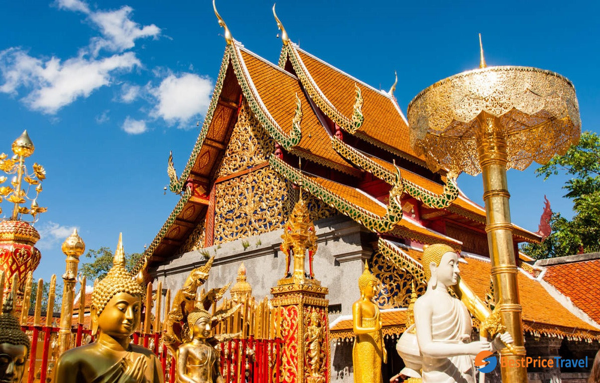 Steps to Wat Phrathat Doi Suthep