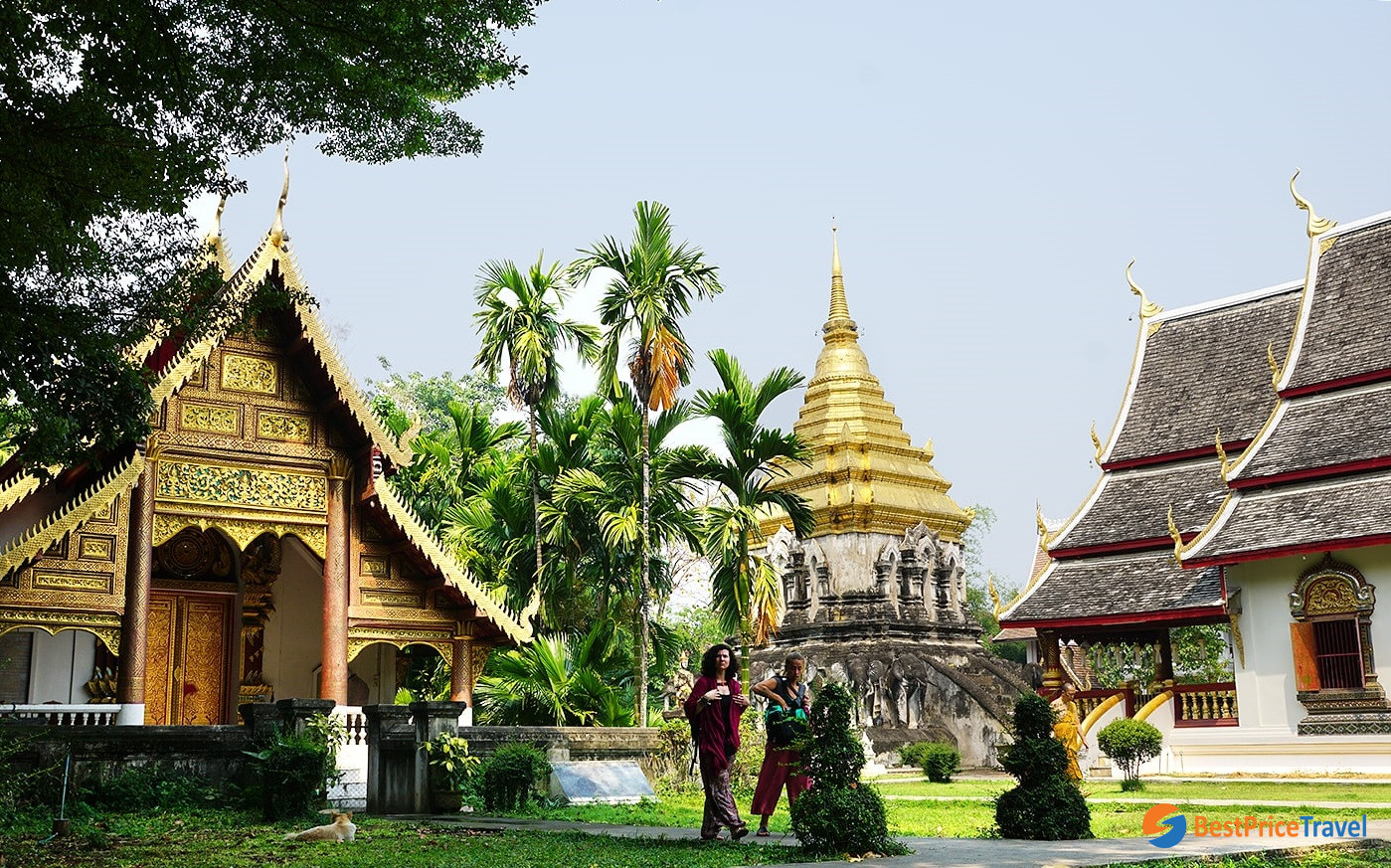 Inside Wat Chiang Man