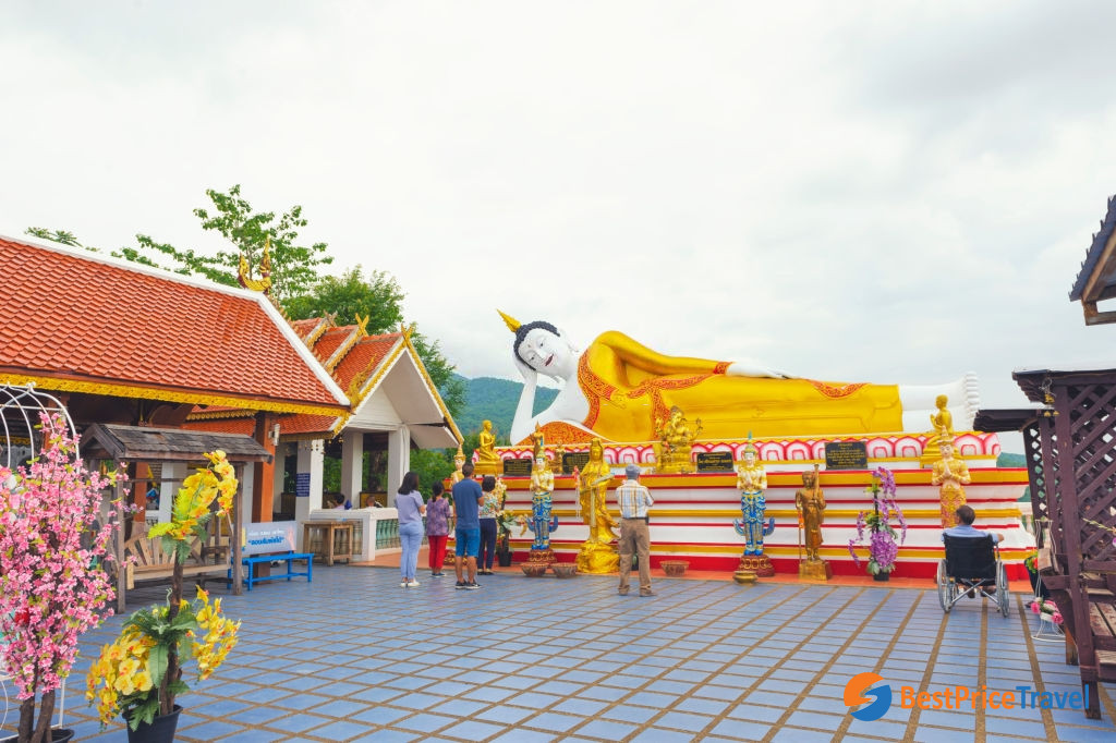 Reclining Buddha Statue at Wat Phra That Doi Kham Temple