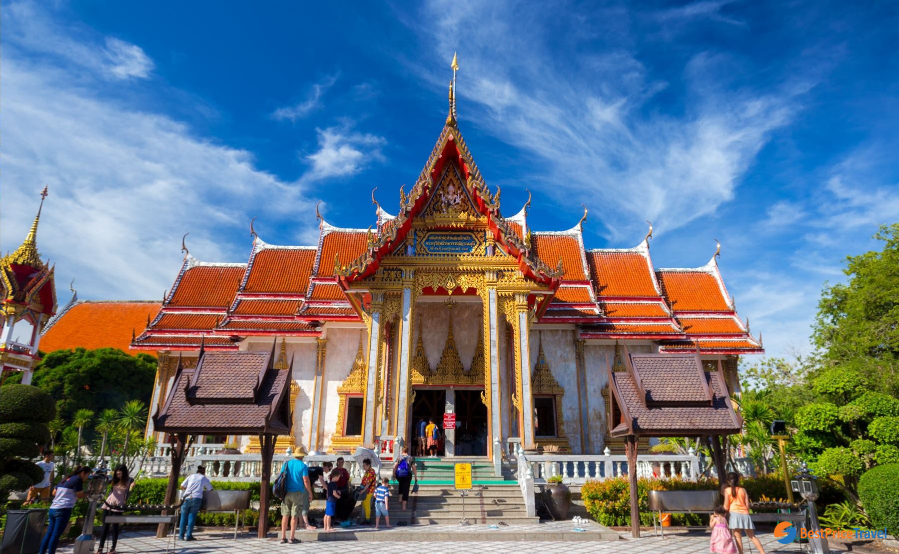 Wat Chalong Overview