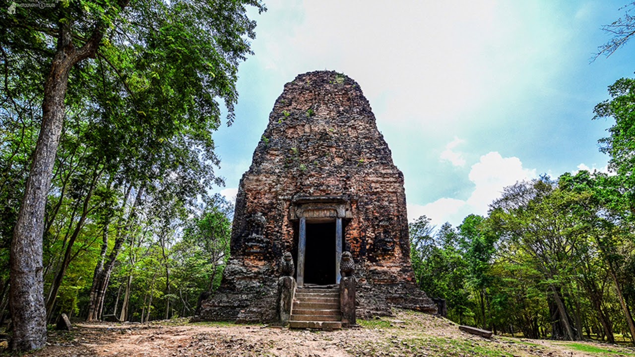 Old Ruins Of Sambo Prey Kuk