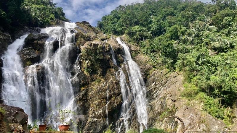 White Waterfall Quang Ngai