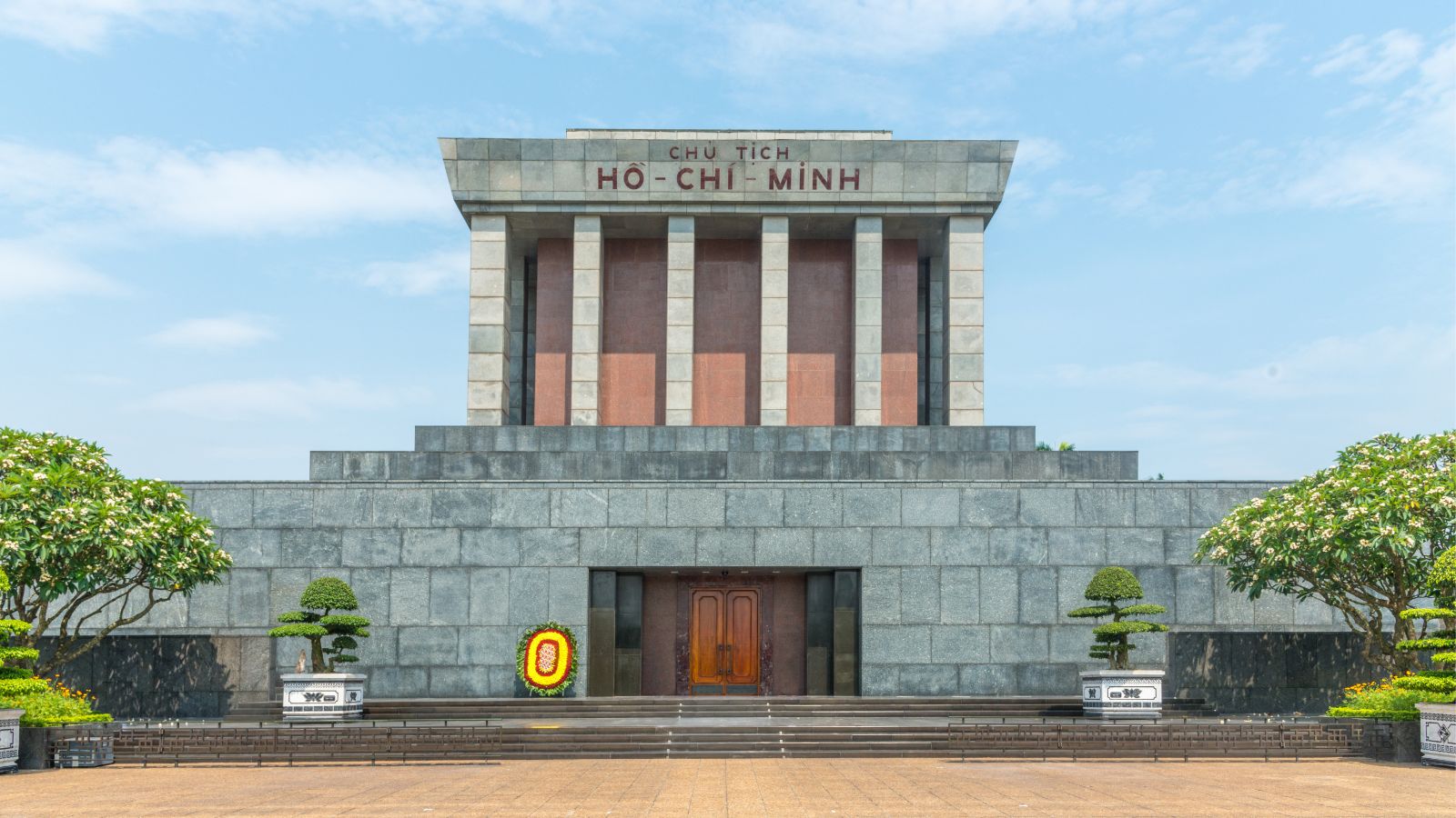 Ho Chi Minh Mausoleum, Reflection Of Vietnam's Grand History