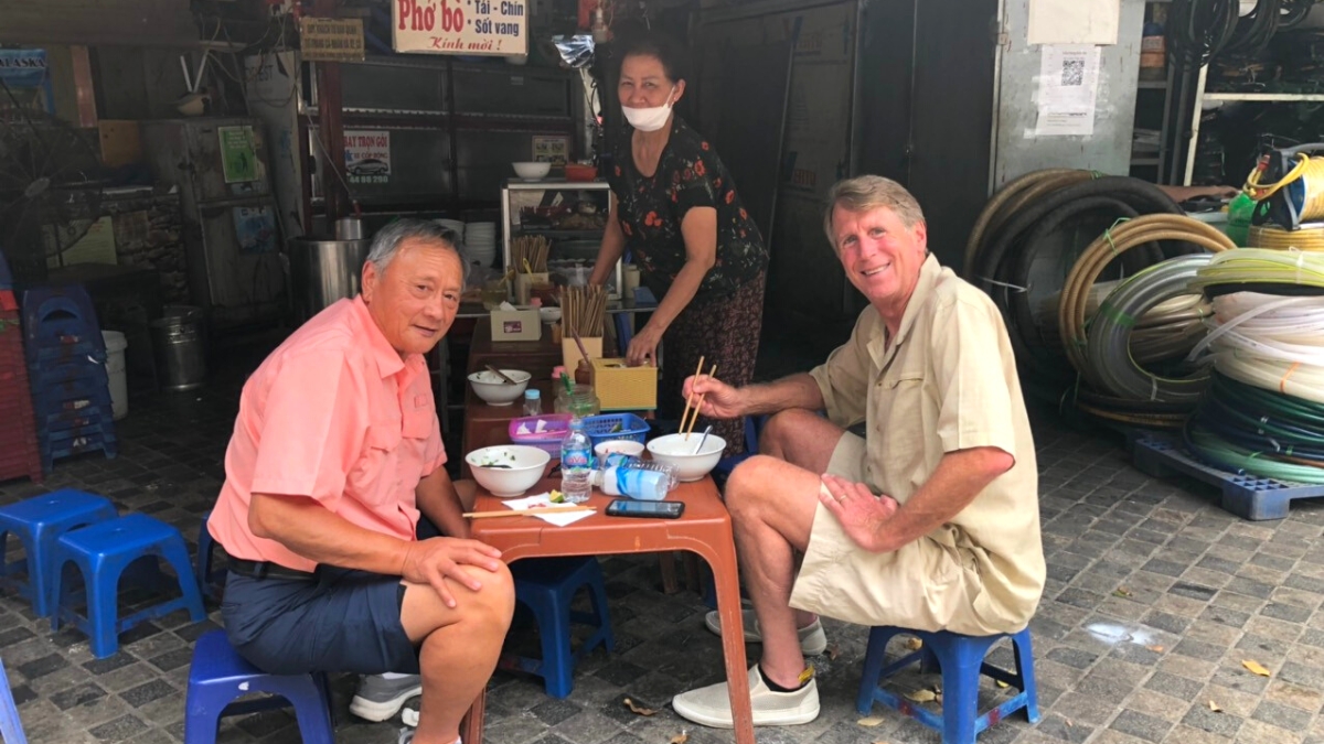 Enjoy Hanoi cuisine at a local vendor
