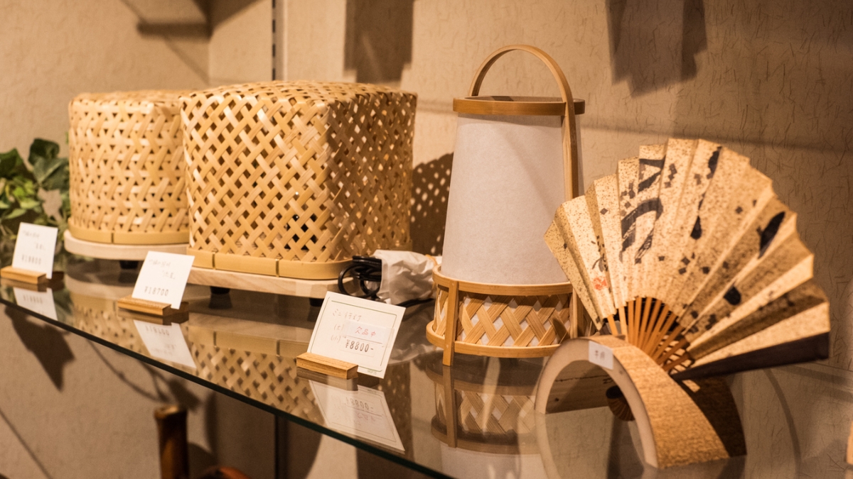 Bamboo Goods Are Lightweight And Environmentally Friendly