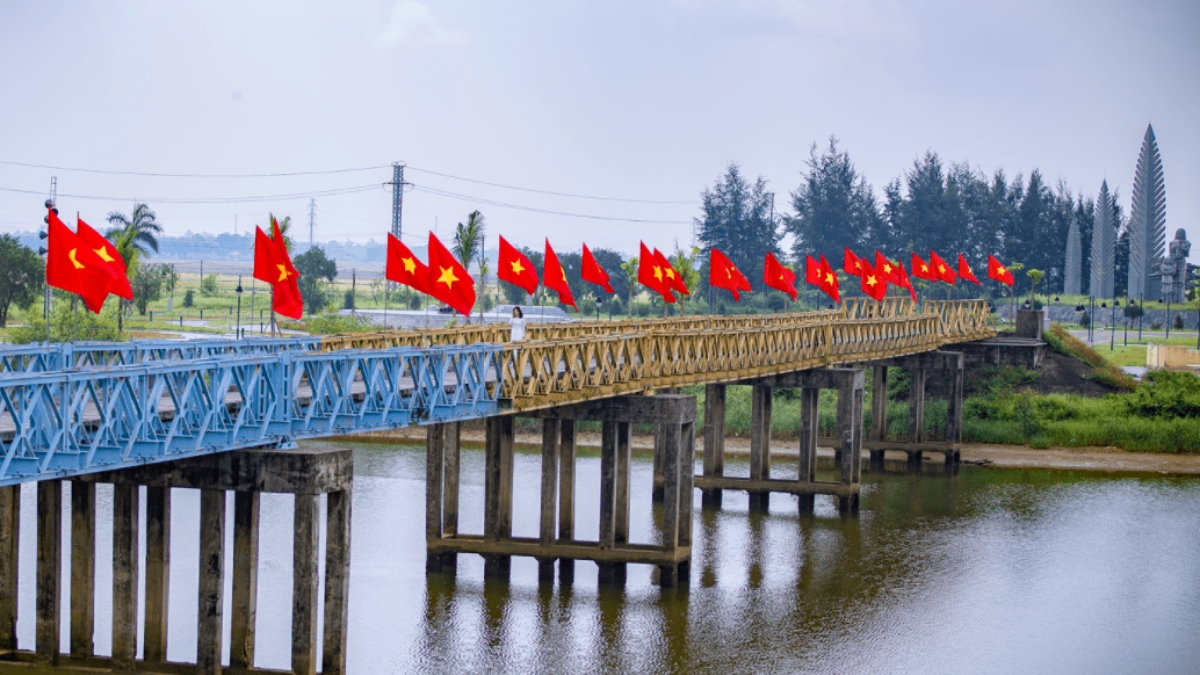 Hien Luong Bridge Has Been Successfully Restored In 2008