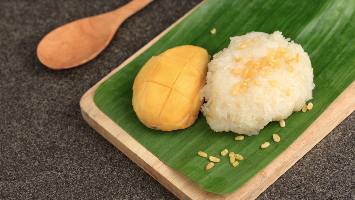 Thailand Food and Drink_ Mango Sticky Rice