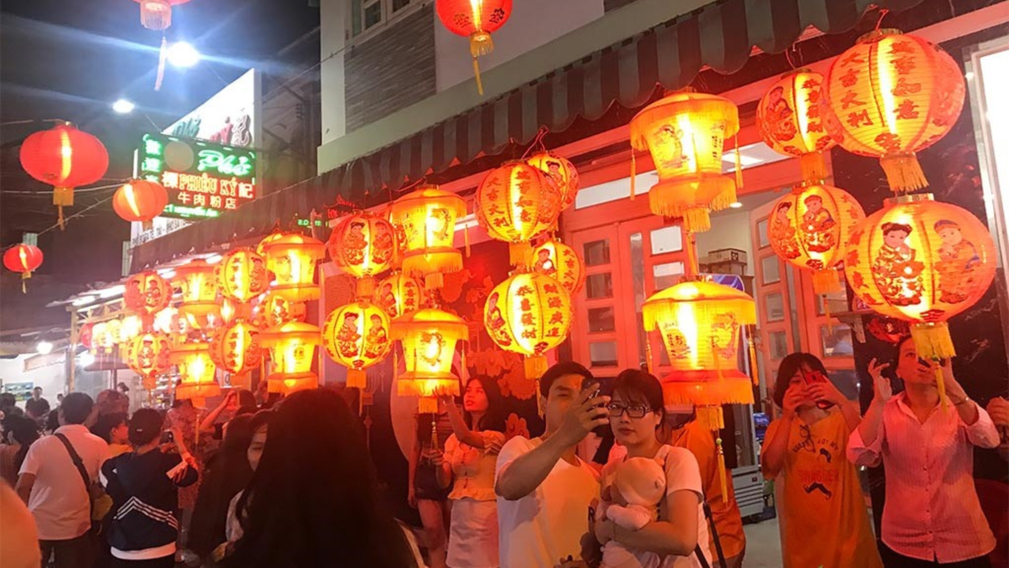 The Famous Lantern Street Luong Nhu Hoc