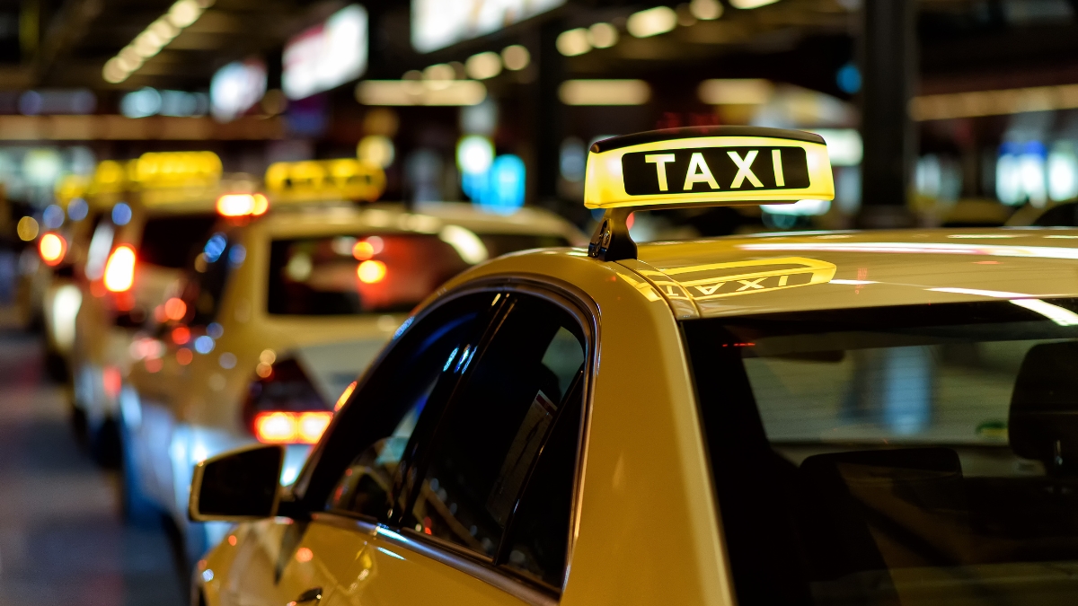 You Can Get A Taxi To Travel Around The City