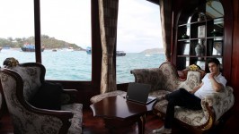 Luxury Nha Trang Cruise - Experience Royal Life
