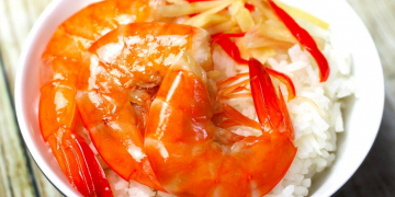 Tom Chua (Sweet and sour shrimp)