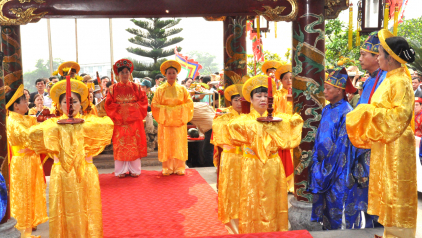 Cua Ong Temple Festival
