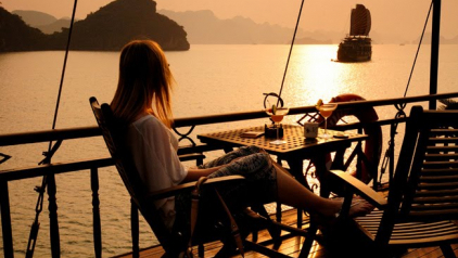 8 Photography Tips to Take the Best Photos in Halong Bay