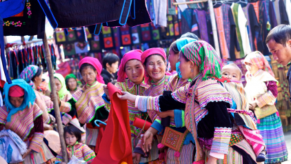 Top 10 Most Popular Local Markets for Shopping in Vietnam