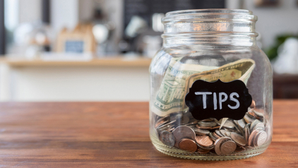 How much should I tip in Thailand?
