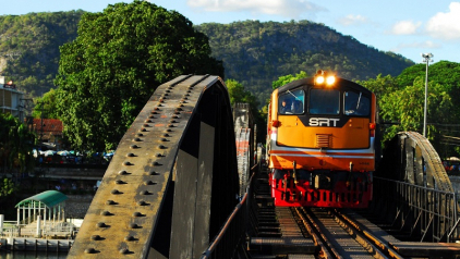 Explore Thailand on The Railways: Interesting Travel Experience