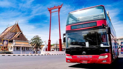 Explore the Must See on Hop-on-Hop-off Bus in Bangkok