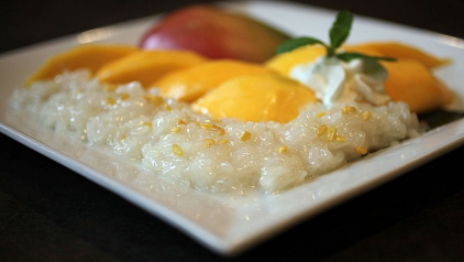 Bangkok Mango Sticky Rice - Famous Dish You Should Try