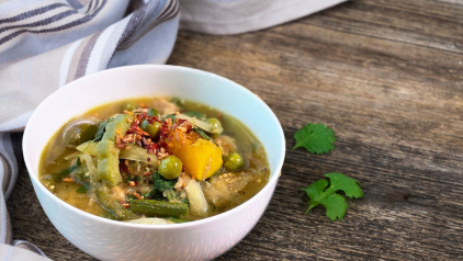 A Taste of Cambodia Soup: Samlor