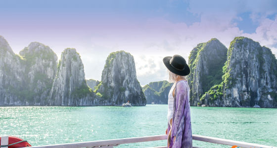 About What to Expect in Halong Bay on Summer Days