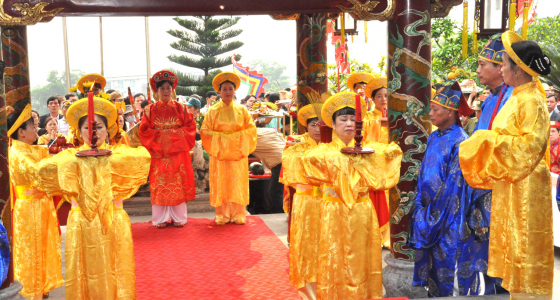 About Cua Ong Temple Festival