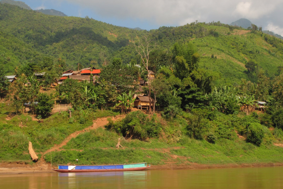 3 days discover northern Laos on Mekong River