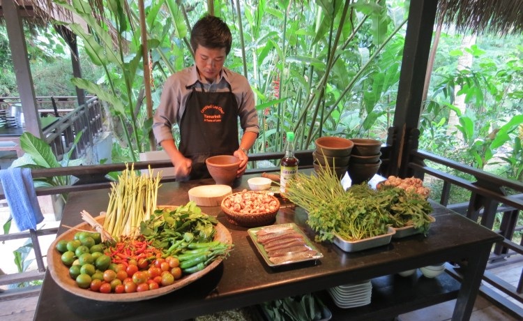 Learn to cook Lao Style dishes