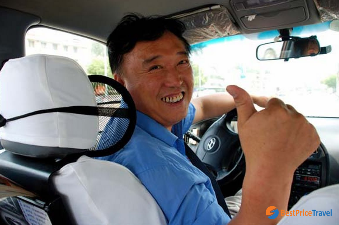 Only tip the taxi driver in Vietnam when you are happy