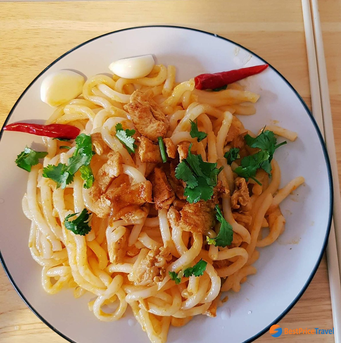 Burmese Nan Gyi Thohk noodles - must try Myanmar food