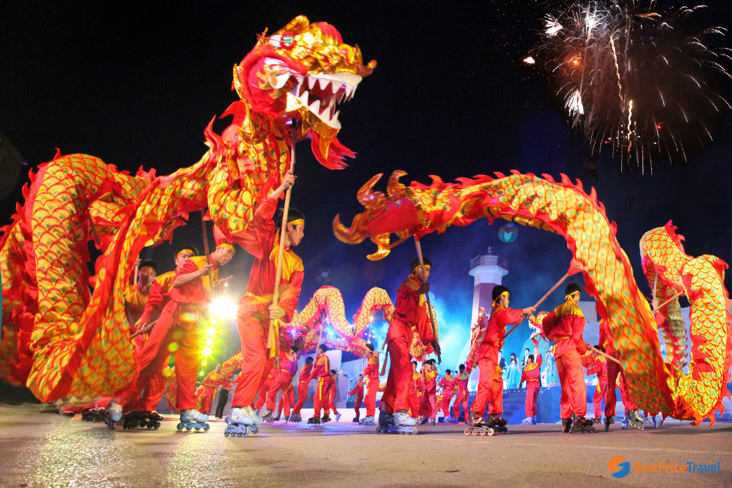 Firework And Lion Dance in Carnaval Halong