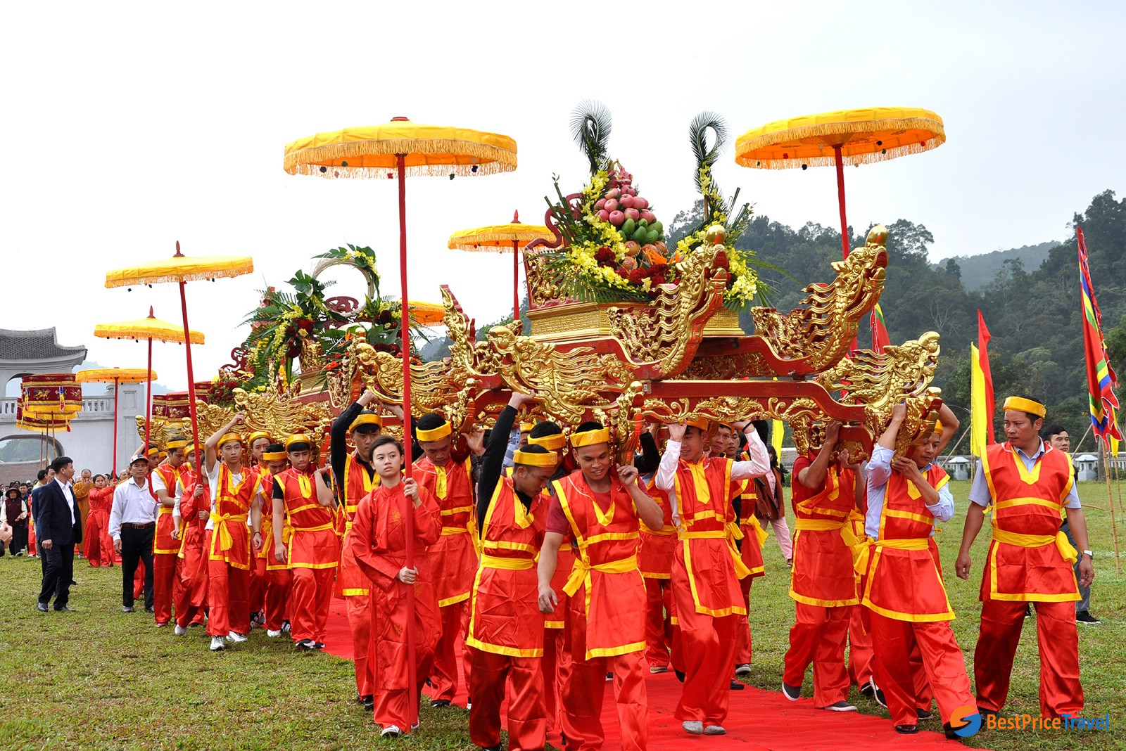Procession Ritual in Yen Tu Festival