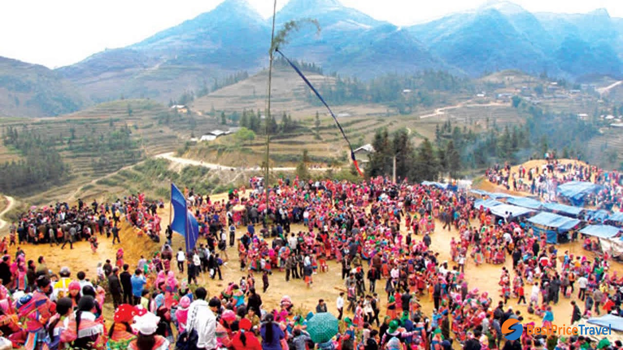 Overview Of Gau Tao Festival in Sapa