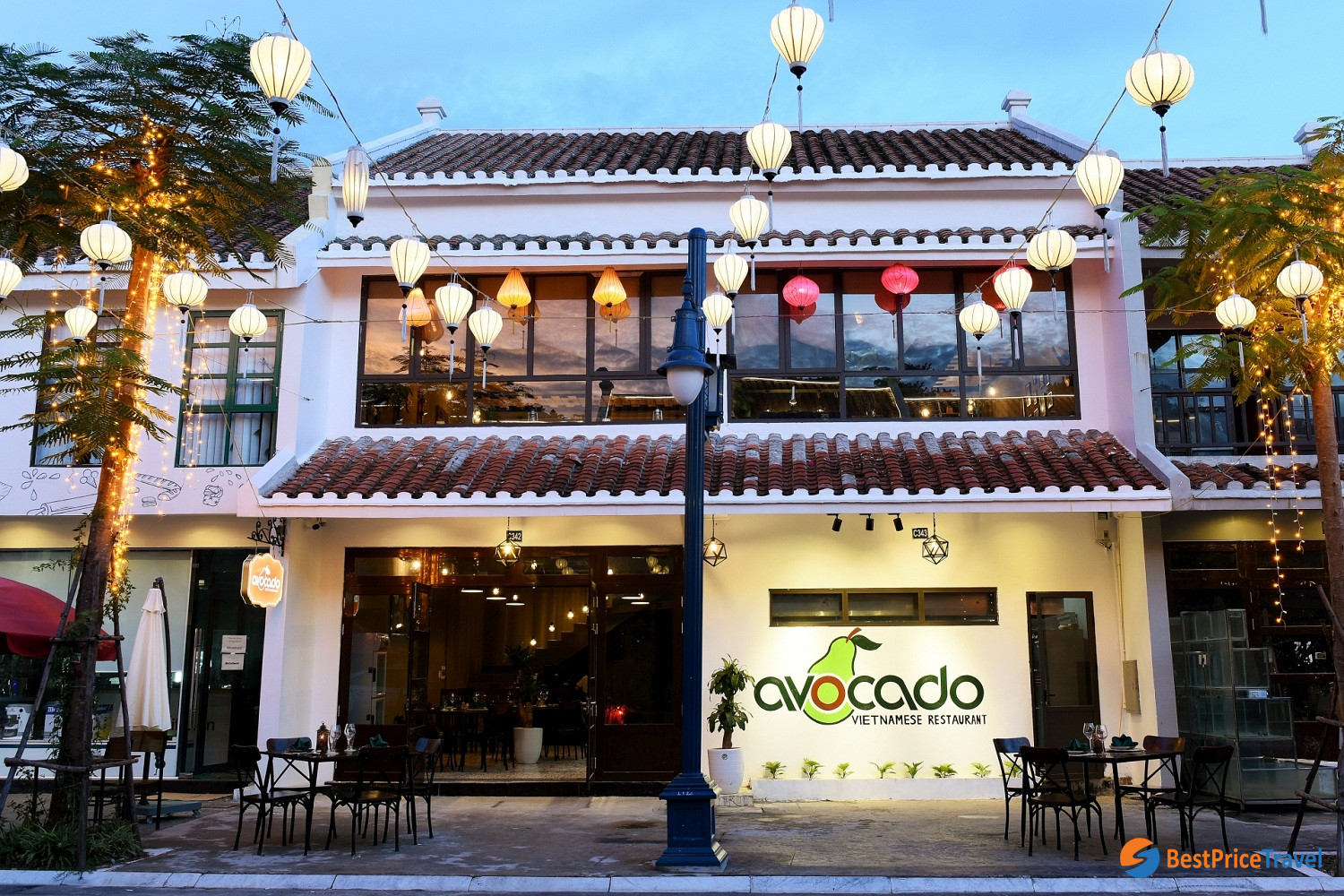 Avocado Restaurant in Halong Bay