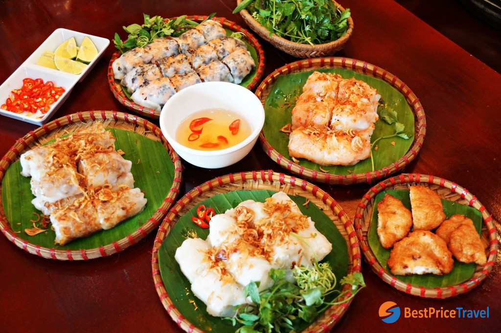 Banh Cuon Cha Muc is perfect for a budget meal in Halong Bay