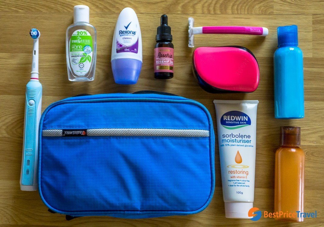Packing tips for your halong bay trip - Essential toiletries