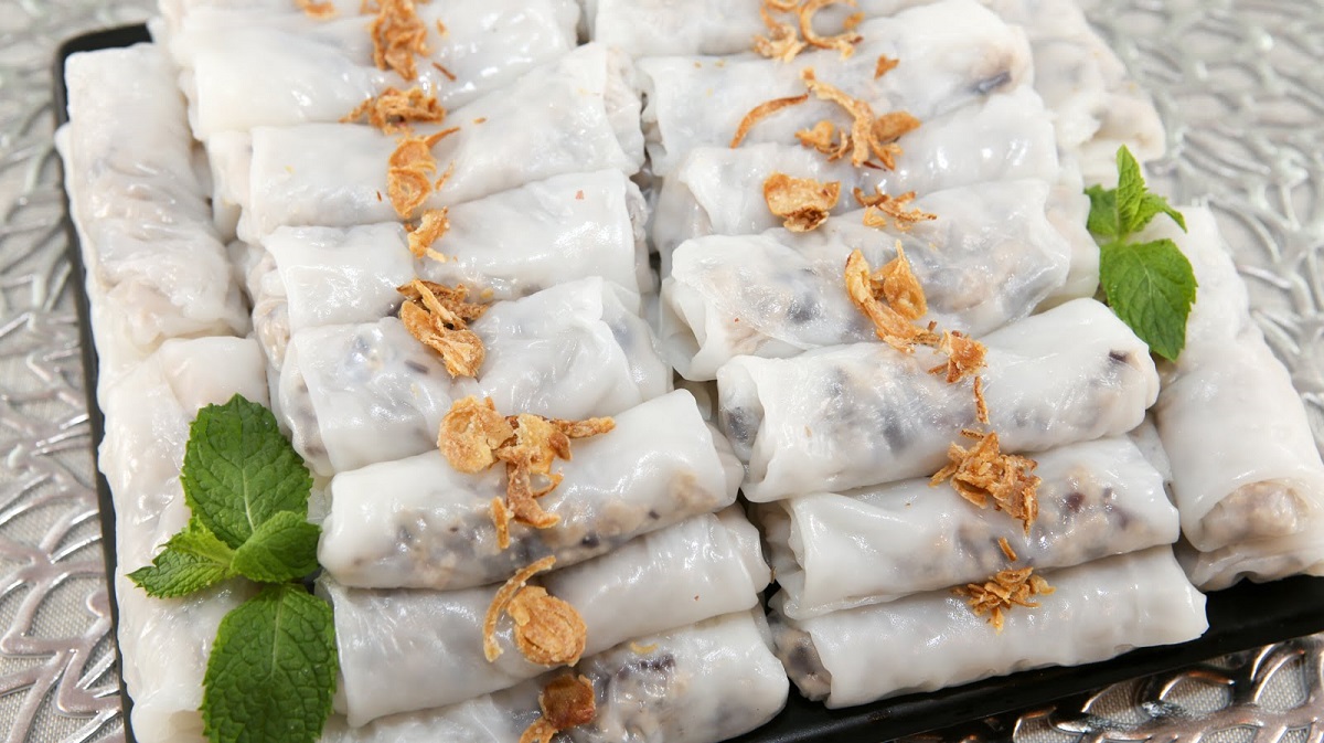 Banh Cuon - An overall guideline of Vietnam rolls