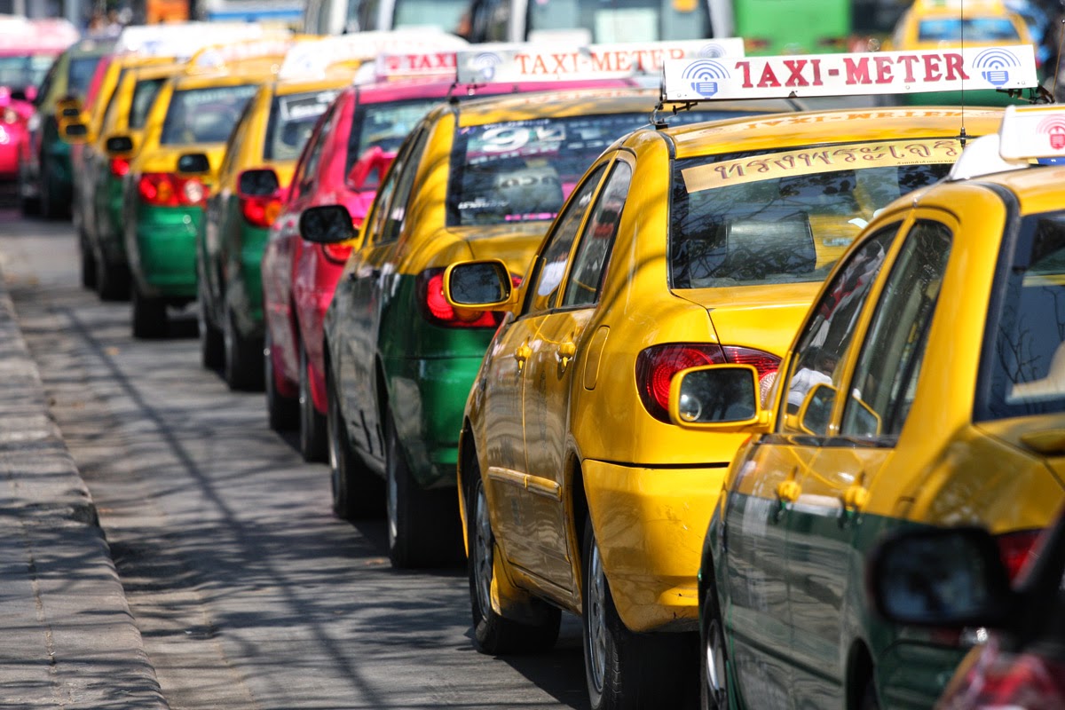 Taxi - Best Ways to get from Bangkok to Ayutthaya