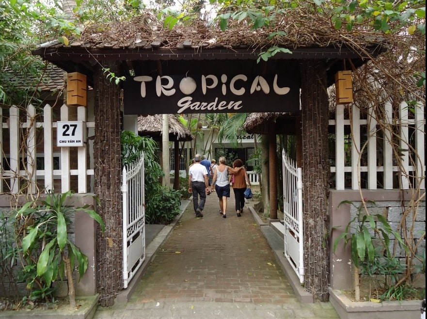 Tropical Garden Restaurant Hue - 10 best restaurants in Hue