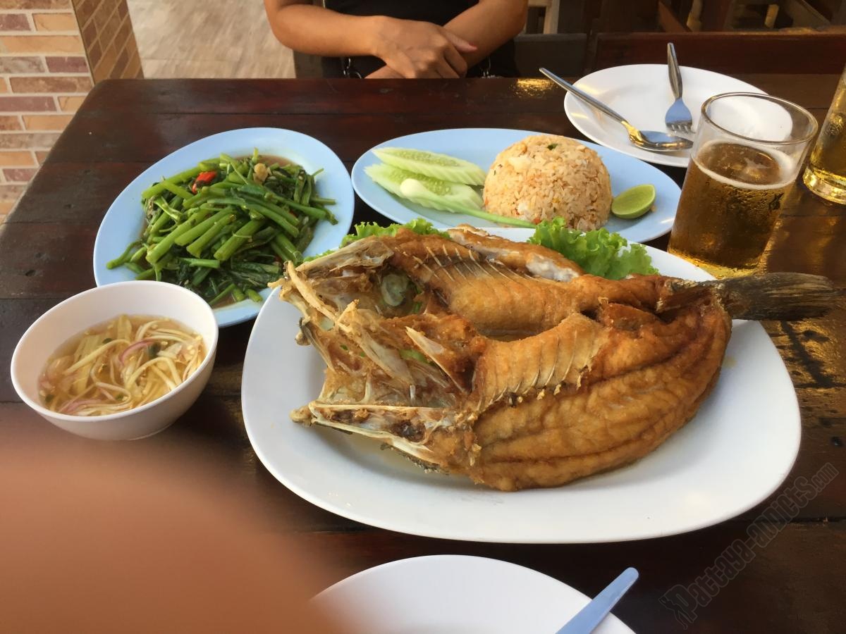 Lungsawai Seafood Found - Top 5 restaurants in Pattaya 