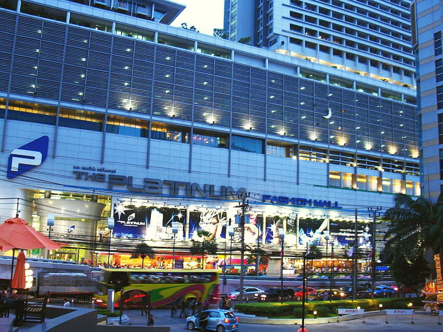 Platinum Fashion Mall - Top 5 cheapest places for shopping in Bangkok