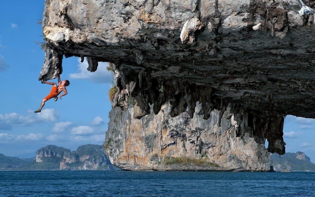 Deep Water Soloing In Halong