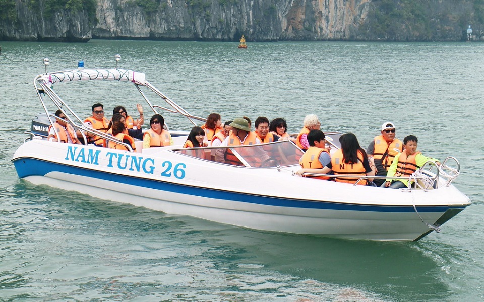 High Speedboat Bai Bay Halong to Cat Ba