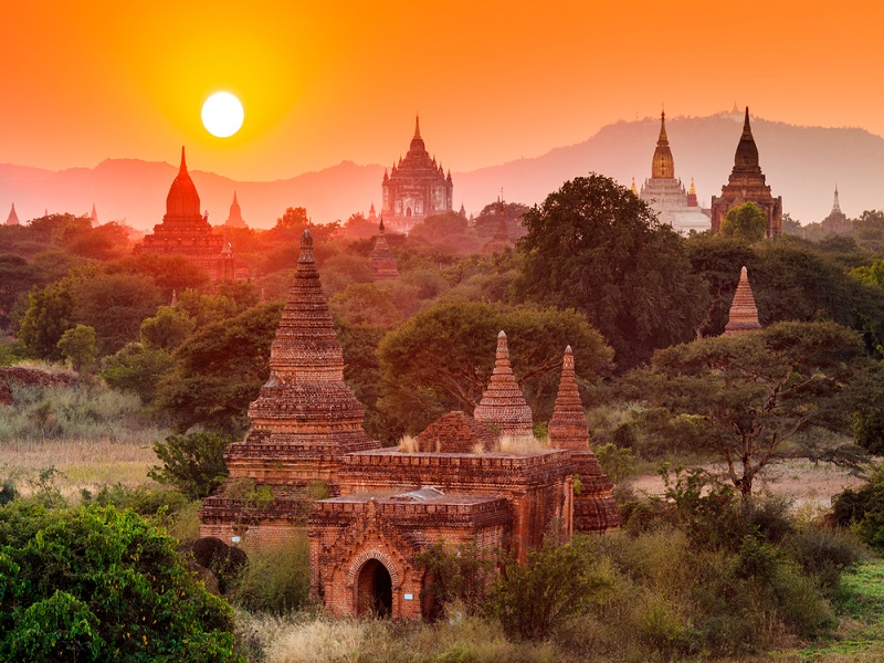 Best time to visit Bagan to sea the great sun in hot season