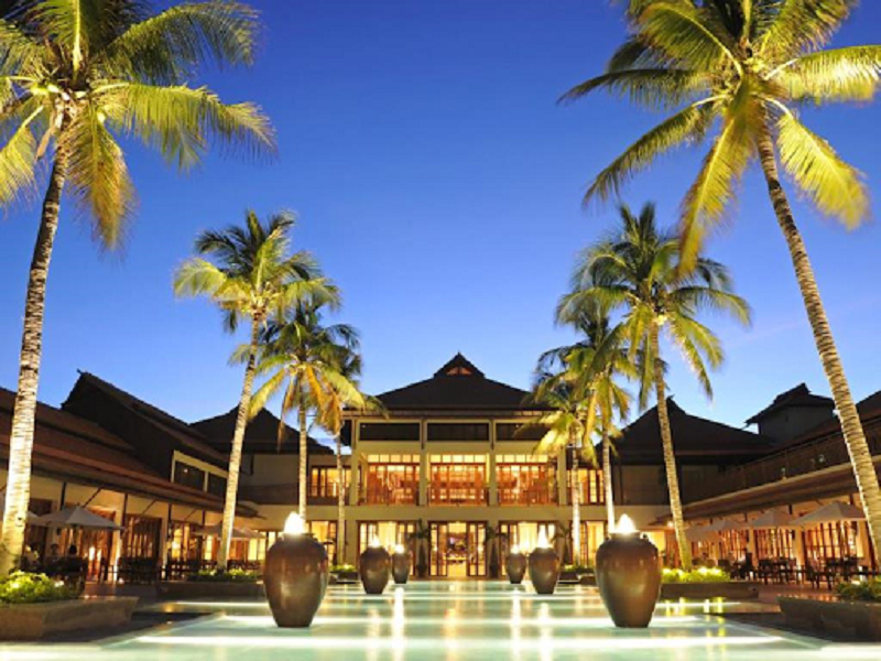 Pullman Danang Beach Resort Top 5 Resorts in Da Nang 