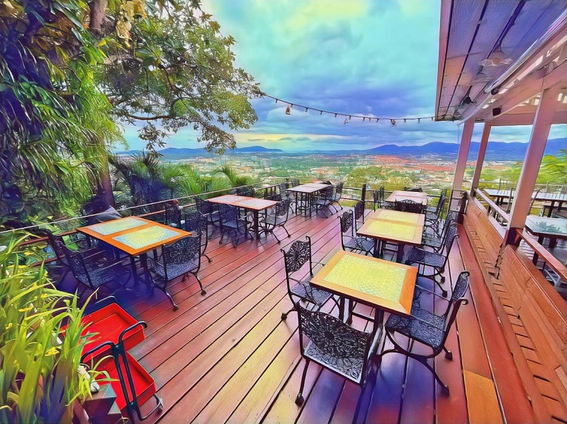 7 best restaurants to experience cuisine in Phuket