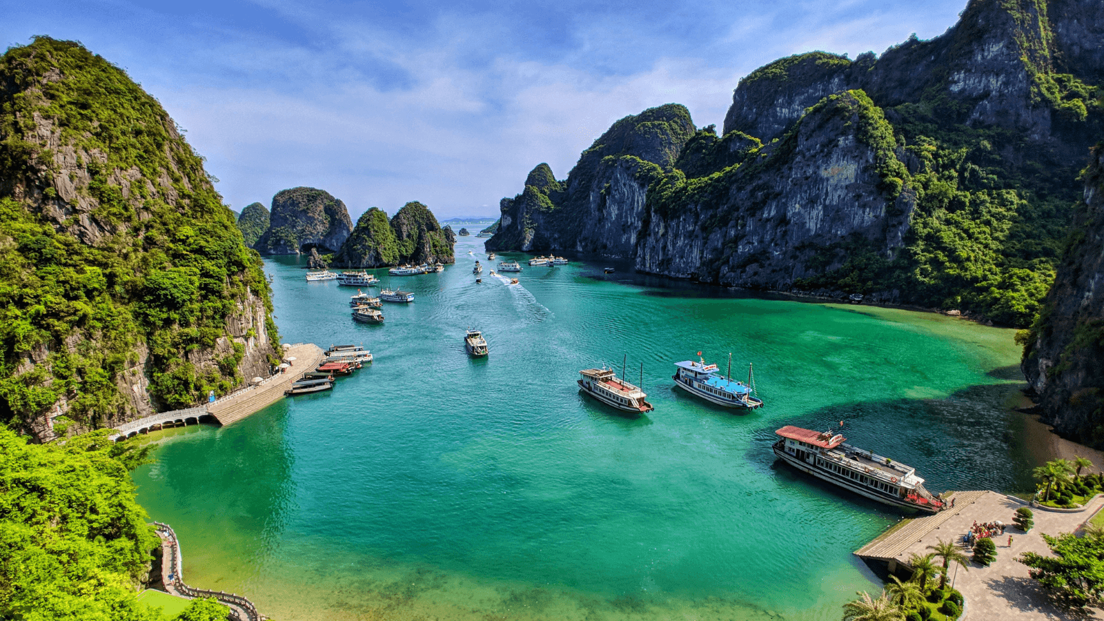 Halong Bay must-visit destination in vietnam