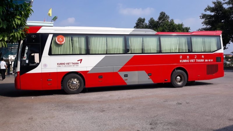 Kumho Viet Thanh - Top shuttle bus brands Hanoi - Halong