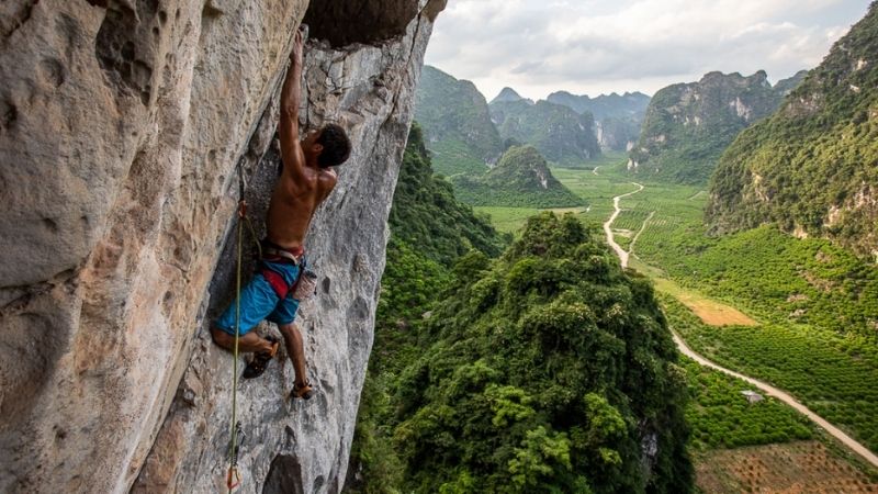 Rock climb in Mai Chau